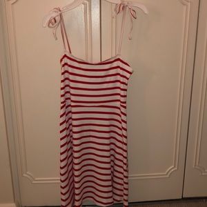Striped tie shoulder casual dress